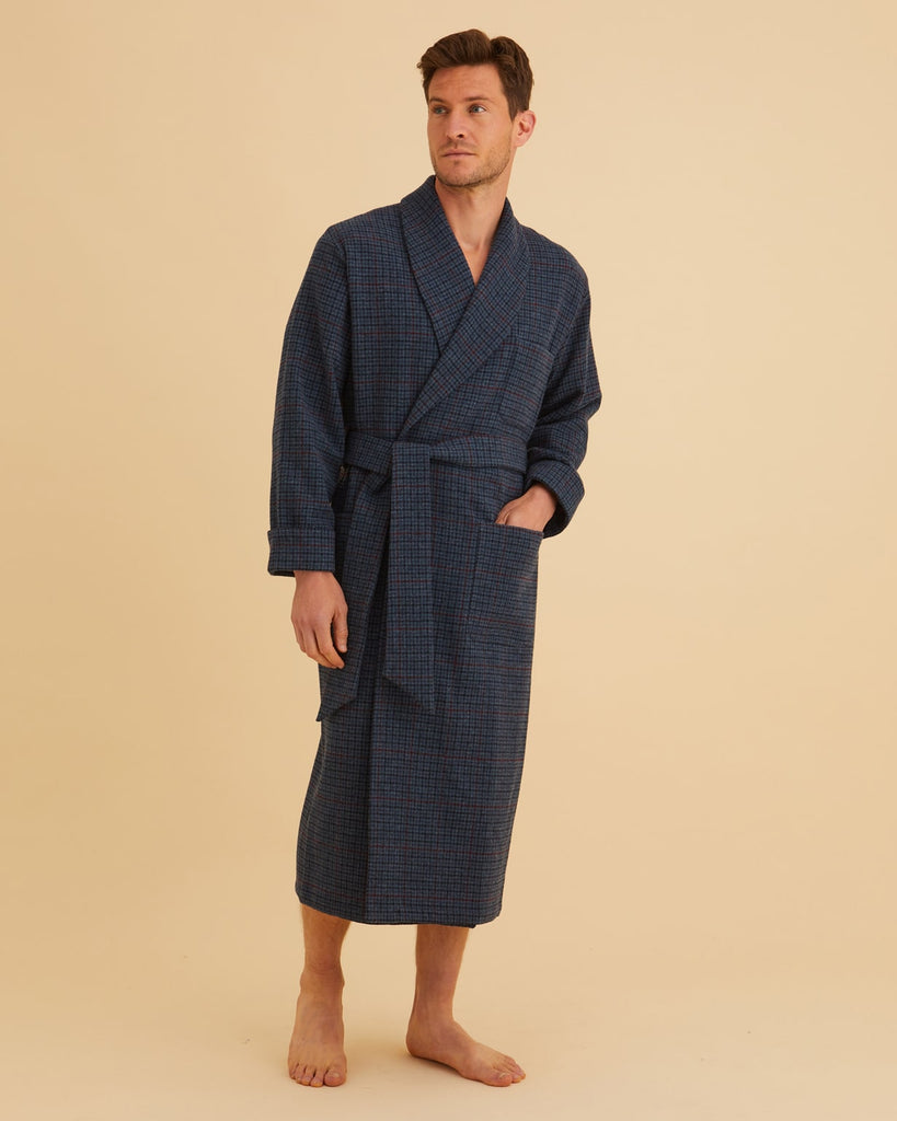 My Sister's Closet | Other Johnstons of Elgin Size Medium Scotland Cashmere  Robe Dressing Gown